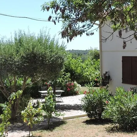 Private With Pool Avec Piscine Villa *